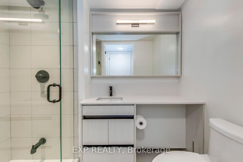 Photo 14 at 415 - 5 Lakeview Avenue, Bellwoods, Toronto