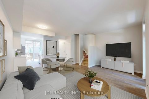 Photo 1 at Th8 - 31 Brunel Court, Waterfront Communities C1, Toronto