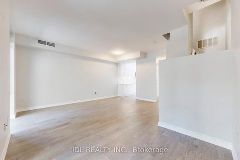 Photo 4 at Th8 - 31 Brunel Court, Waterfront Communities C1, Toronto