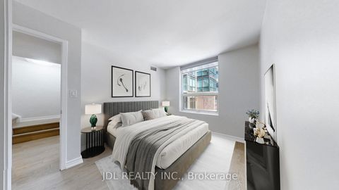 Photo 13 at Th8 - 31 Brunel Court, Waterfront Communities C1, Toronto