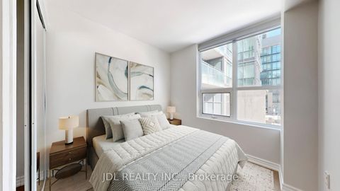Photo 15 at Th8 - 31 Brunel Court, Waterfront Communities C1, Toronto