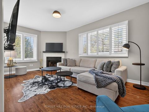 Photo 17 at 32 Mulholland Drive, Beverley Glen, Vaughan