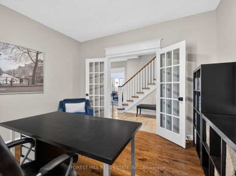 Photo 20 at 32 Mulholland Drive, Beverley Glen, Vaughan