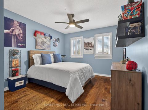 Photo 35 at 32 Mulholland Drive, Beverley Glen, Vaughan