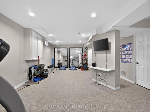 Photo 40 at 32 Mulholland Drive, Beverley Glen, Vaughan