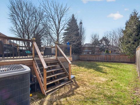 Photo 48 at 32 Mulholland Drive, Beverley Glen, Vaughan