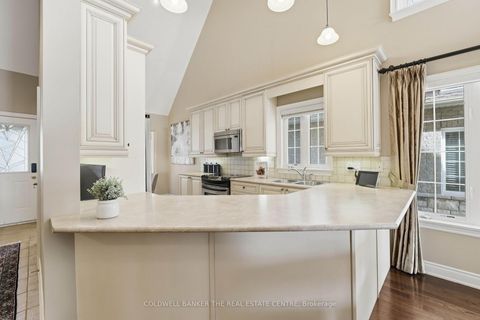 Photo 9 at 401 Terry Carter Crescent, College Manor, Newmarket