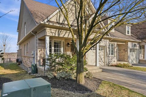 Photo 25 at 401 Terry Carter Crescent, College Manor, Newmarket