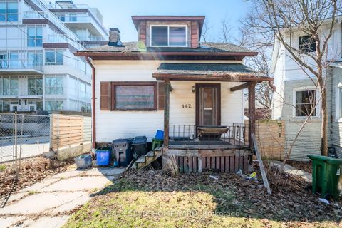 Photo 1 at 142 Audrey Avenue, Cliffside, Toronto