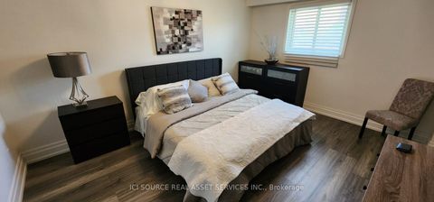 Photo 13 at 438 Woodbridge Avenue, West Woodbridge, Vaughan