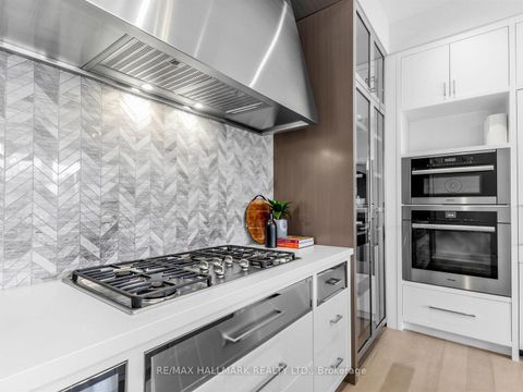 Photo 6 at 1 Thurloe Avenue, Mount Pleasant West, Toronto