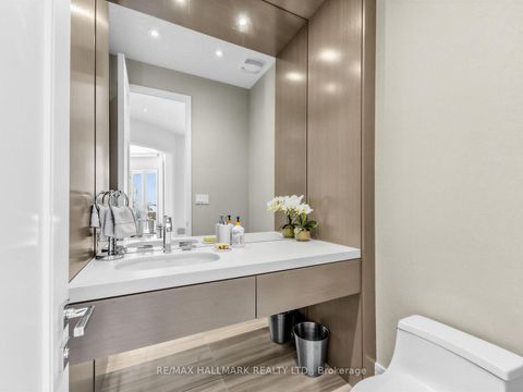 Photo 13 at 1 Thurloe Avenue, Mount Pleasant West, Toronto