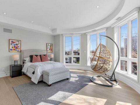 Photo 14 at 1 Thurloe Avenue, Mount Pleasant West, Toronto