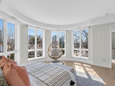 Photo 15 at 1 Thurloe Avenue, Mount Pleasant West, Toronto