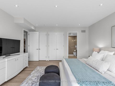 Photo 20 at 1 Thurloe Avenue, Mount Pleasant West, Toronto