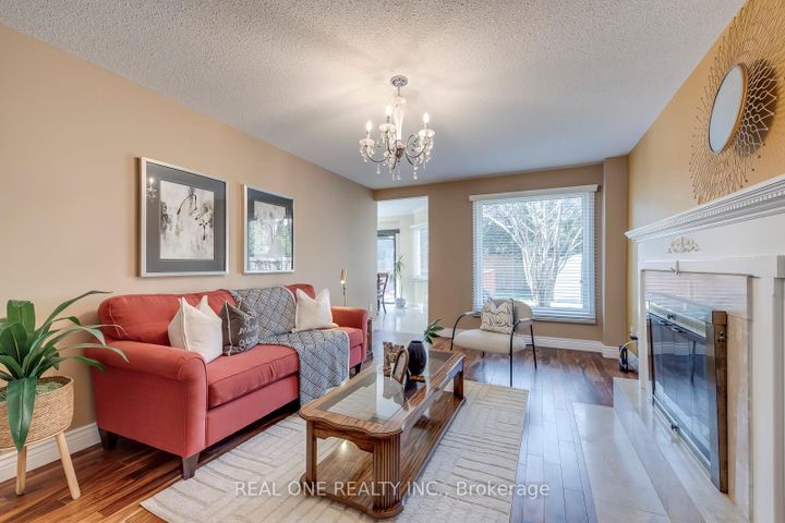 Photo 12 at 1201 Creekside Drive, WC Wedgewood Creek, Oakville