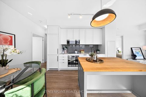 Photo 3 at 519 - 250 Lawrence Avenue W, Lawrence Park North, Toronto