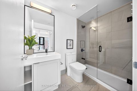 Photo 21 at 519 - 250 Lawrence Avenue W, Lawrence Park North, Toronto