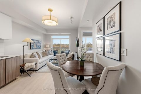 Photo 5 at 508 - 223 St Clair Avenue W, Casa Loma, Toronto