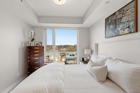 Photo 13 at 508 - 223 St Clair Avenue W, Casa Loma, Toronto