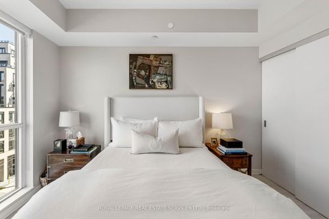 Photo 14 at 508 - 223 St Clair Avenue W, Casa Loma, Toronto