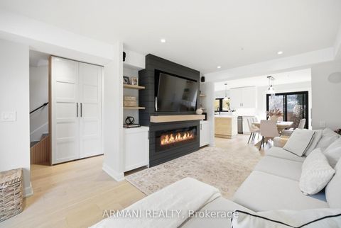 Photo 6 at 11 Gotham Court, Amesbury, Toronto