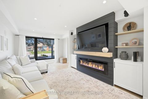 Photo 9 at 11 Gotham Court, Amesbury, Toronto