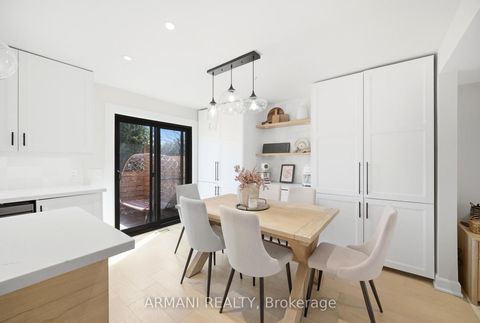 Photo 12 at 11 Gotham Court, Amesbury, Toronto