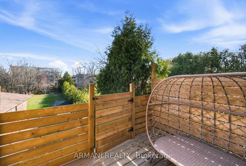 Photo 14 at 11 Gotham Court, Amesbury, Toronto