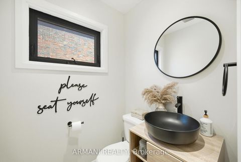 Photo 21 at 11 Gotham Court, Amesbury, Toronto