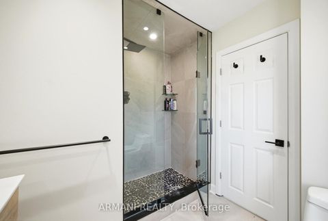 Photo 27 at 11 Gotham Court, Amesbury, Toronto