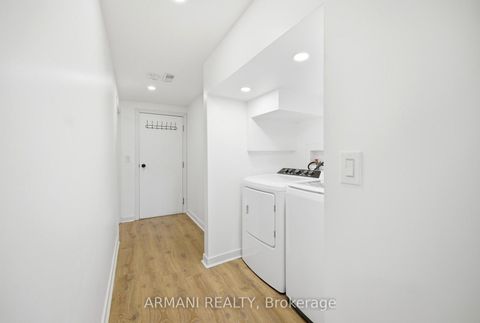 Photo 38 at 11 Gotham Court, Amesbury, Toronto