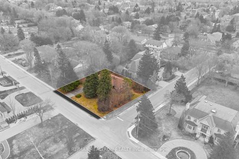 Photo 5 at 17 Denham Drive, South Richvale, Richmond Hill