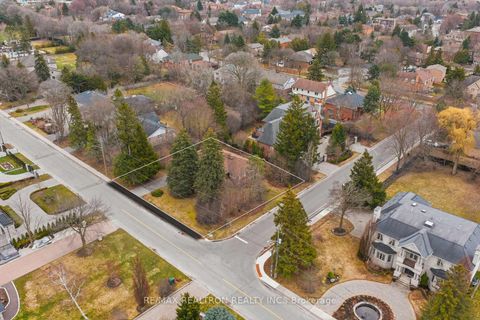 Photo 6 at 17 Denham Drive, South Richvale, Richmond Hill