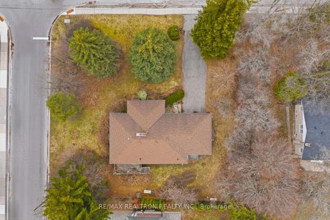 Photo 26 at 17 Denham Drive, South Richvale, Richmond Hill