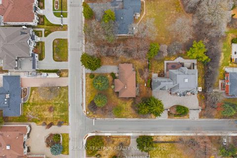 Photo 27 at 17 Denham Drive, South Richvale, Richmond Hill