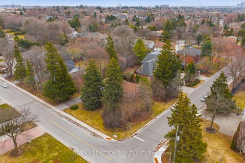 Photo 37 at 17 Denham Drive, South Richvale, Richmond Hill