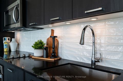 Photo 5 at 1503 - 120 Eagle Rock Way, Rural Vaughan, Vaughan