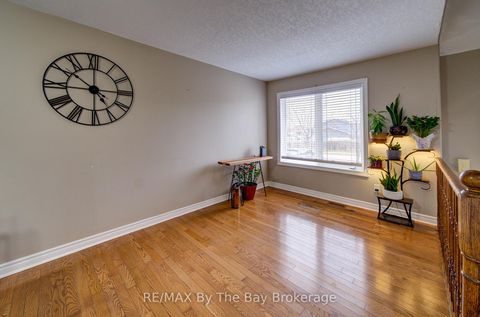 Photo 5 at 229 Atkinson Street, Stayner, Clearview