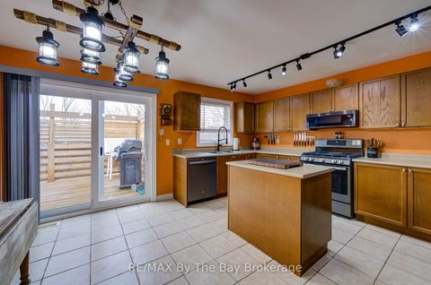 Photo 9 at 229 Atkinson Street, Stayner, Clearview