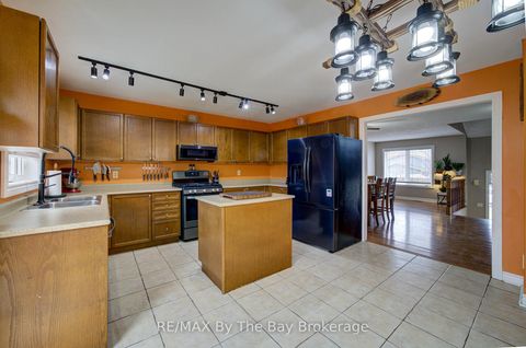 Photo 10 at 229 Atkinson Street, Stayner, Clearview