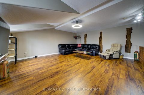 Photo 13 at 229 Atkinson Street, Stayner, Clearview