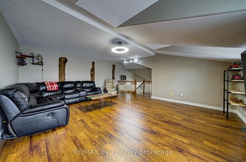 Photo 14 at 229 Atkinson Street, Stayner, Clearview