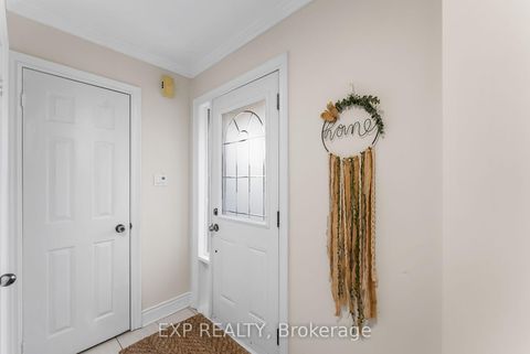 Photo 6 at 19 Natanya Boulevard, Keswick North, Georgina