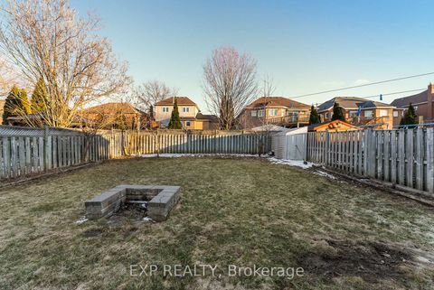 Photo 32 at 19 Natanya Boulevard, Keswick North, Georgina