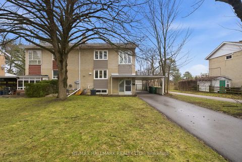 Photo 2 at 28 Langbourne Place, Don Mills, Toronto