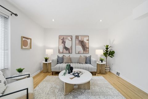 Photo 8 at 28 Langbourne Place, Don Mills, Toronto