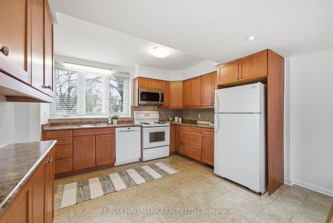 Photo 12 at 28 Langbourne Place, Don Mills, Toronto
