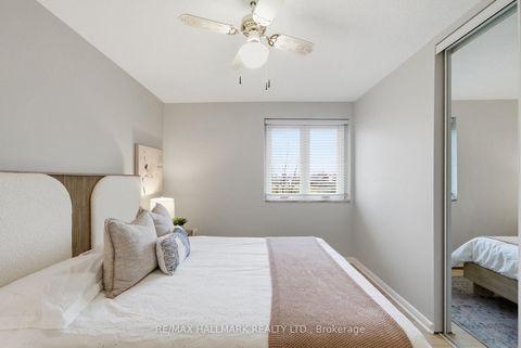 Photo 22 at 28 Langbourne Place, Don Mills, Toronto