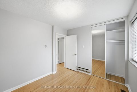 Photo 26 at 28 Langbourne Place, Don Mills, Toronto